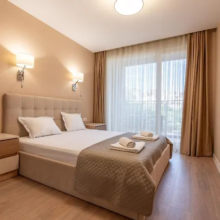 Апартамент аpartment In Complex Panorama Park,free Parking *