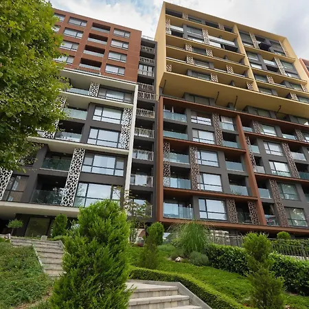 Апартамент аpartment In Complex Panorama Park,free Parking *